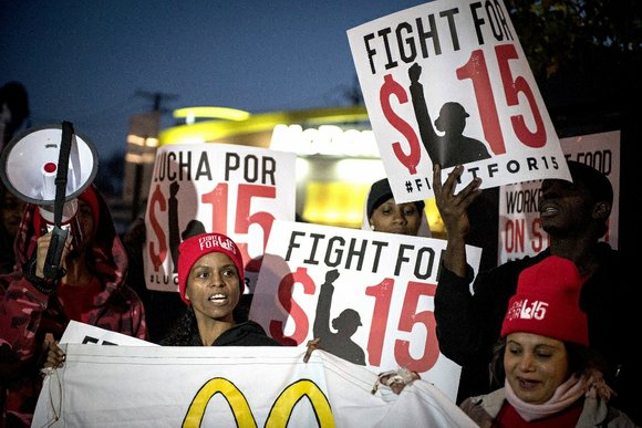 Chicago fast-food cooks and cashiers joined what was billed as the largest-ever strike to hit America’s fast-food industry this week. ... Chicago fast-food cooks and cashiers joined what was billed as the largest-ever strike to hit America’s fast-food industry this week. ...