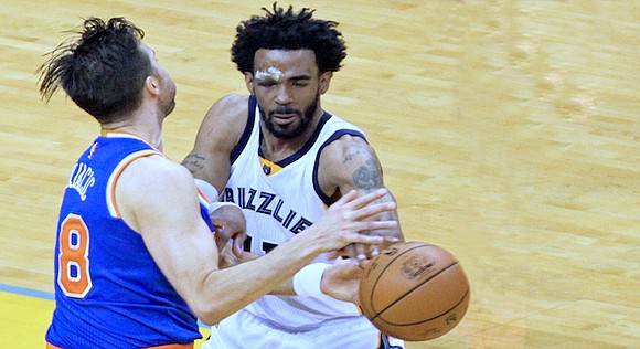 Even with an injured, half-closed eye, Memphis' point guard played tough. Even with an injured, half-closed eye, Memphis' point guard played tough.