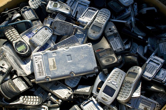 As more and more of the world develops—and smartphones become ubiquitous—electronic waste (AKA “e-waste”) is a bigger problem than ever. ... As more and more of the world develops—and smartphones become ubiquitous—electronic waste (AKA “e-waste”) is a bigger problem than ever. ...