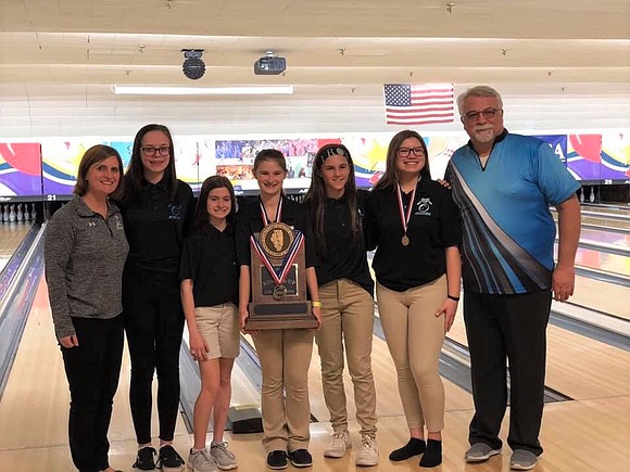 The Troy Middle School Girls Bowling Team placed second at this year’s IESA State Bowling Competition, and one of its ... The Troy Middle School Girls Bowling Team placed second at this year’s IESA State Bowling Competition, and one of its ...