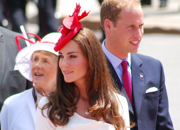 LONDON, England — As a kingdom and world awaited news of a child who could one day sit on the ... LONDON, England — As a kingdom and world awaited news of a child who could one day sit on the ...