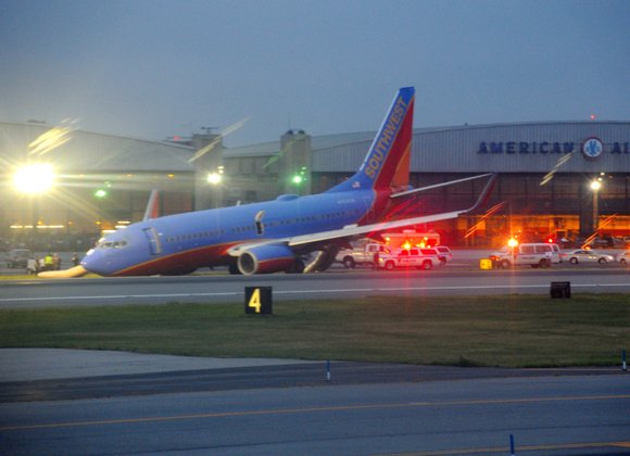 WASHINGTON, D.C. — The Southwest Airlines jet that skidded down a LaGuardia airport runway on its nose on Monday touched ... WASHINGTON, D.C. — The Southwest Airlines jet that skidded down a LaGuardia airport runway on its nose on Monday touched ...
