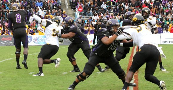 For the third straight year, the Prairie View A&M Panthers defeated the Grambling State Tigers in the annual Southwest Airlines ... For the third straight year, the Prairie View A&M Panthers defeated the Grambling State Tigers in the annual Southwest Airlines ...
