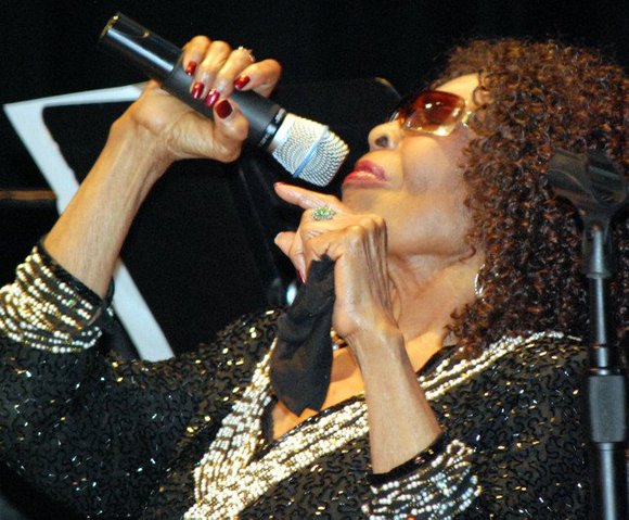 Jazz vocalist Gloria Lynne, whose career included dozens of albums and whose signature song was “I Wish You Love,” has ... Jazz vocalist Gloria Lynne, whose career included dozens of albums and whose signature song was “I Wish You Love,” has ...
