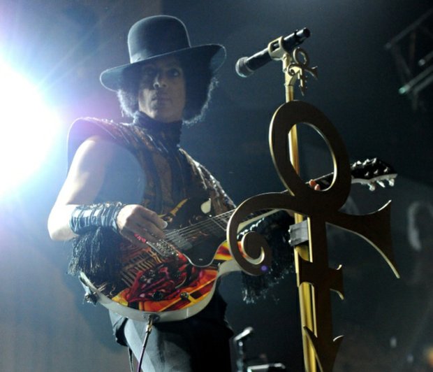 Prince performed at the Mohegan Sun on Dec. 29, 2013.