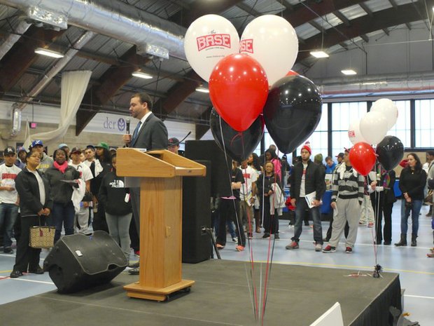 On Saturday, January 18th over 500 families came out in support of The BASE’s 1st Annual U. Dream College and Resource Fair, held at the DCR’s Melnea Cass Center (120 Martin Luther King Jr. Blvd). The event in celebration of Dr. Martin Luther King Jr., attracted families from the Dorchester, Roxbury and Mattapan communities as well as Brockton, Lawrence, East Boston and New Hampshire. During the 4 hour event families and participants had access to and were engaged with over 20 colleges and trade- school programs from all across New England. These colleges and universities were also featured during the “College Smack Down”; a 90 second pitch to audience members on the benefits of attending their institution. Other fantastic highlights during the event included a keynote address by Health and Human Services Chief of Staff, Mr. Felix Arroyo, over $100,000 in scholarships and stipends awarded, on- site college applications and acceptance and on-site financial aid assistance.
The event’s entertainment featured Ms. Courtney Boston and the Touch 106.1 FM radio station and Universal Music Group Distribution’s recording artist, Breje.