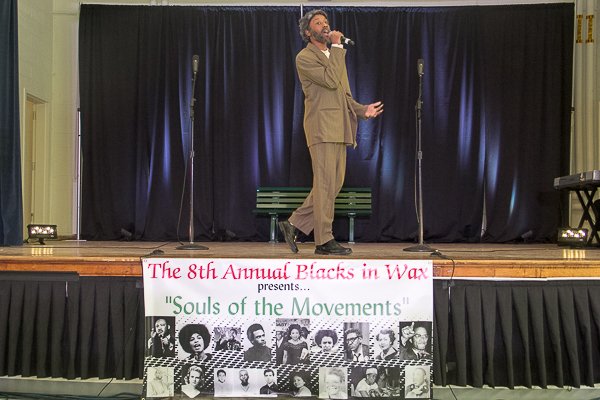 Dick Gregory (Dwight Bransome)