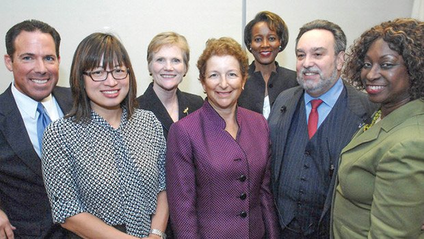 The Association of Latino Professionals in Finance and Accounting and Get Konnected! came together to host a forum on diversifying corporate boards in an effort to increase racial and gender diversity on corporate and public sector boards.