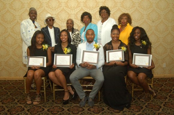 Bronx Triangle’s sixth annual scholarship awards ceremony was held at Eastwood Manor Supper Club Bronx Triangle’s sixth annual scholarship awards ceremony was held at Eastwood Manor Supper Club