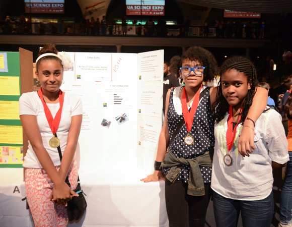 Hundreds of students, teachers, families celebrate pioneering program Hundreds of students, teachers, families celebrate pioneering program