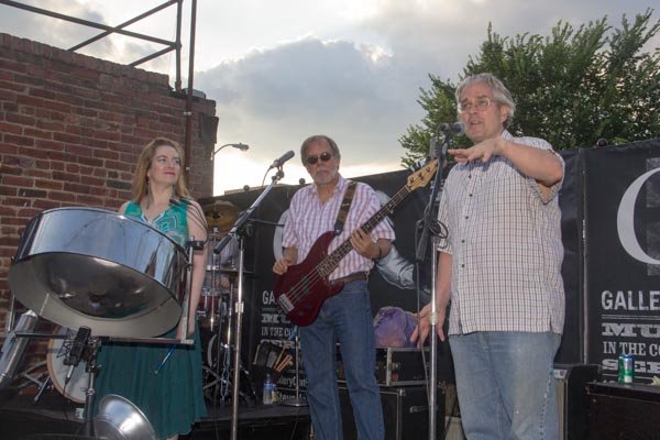 An evening of jazz at Gallery oH in Northeast featuring Little Redd and the Renegades and Victor Provost.