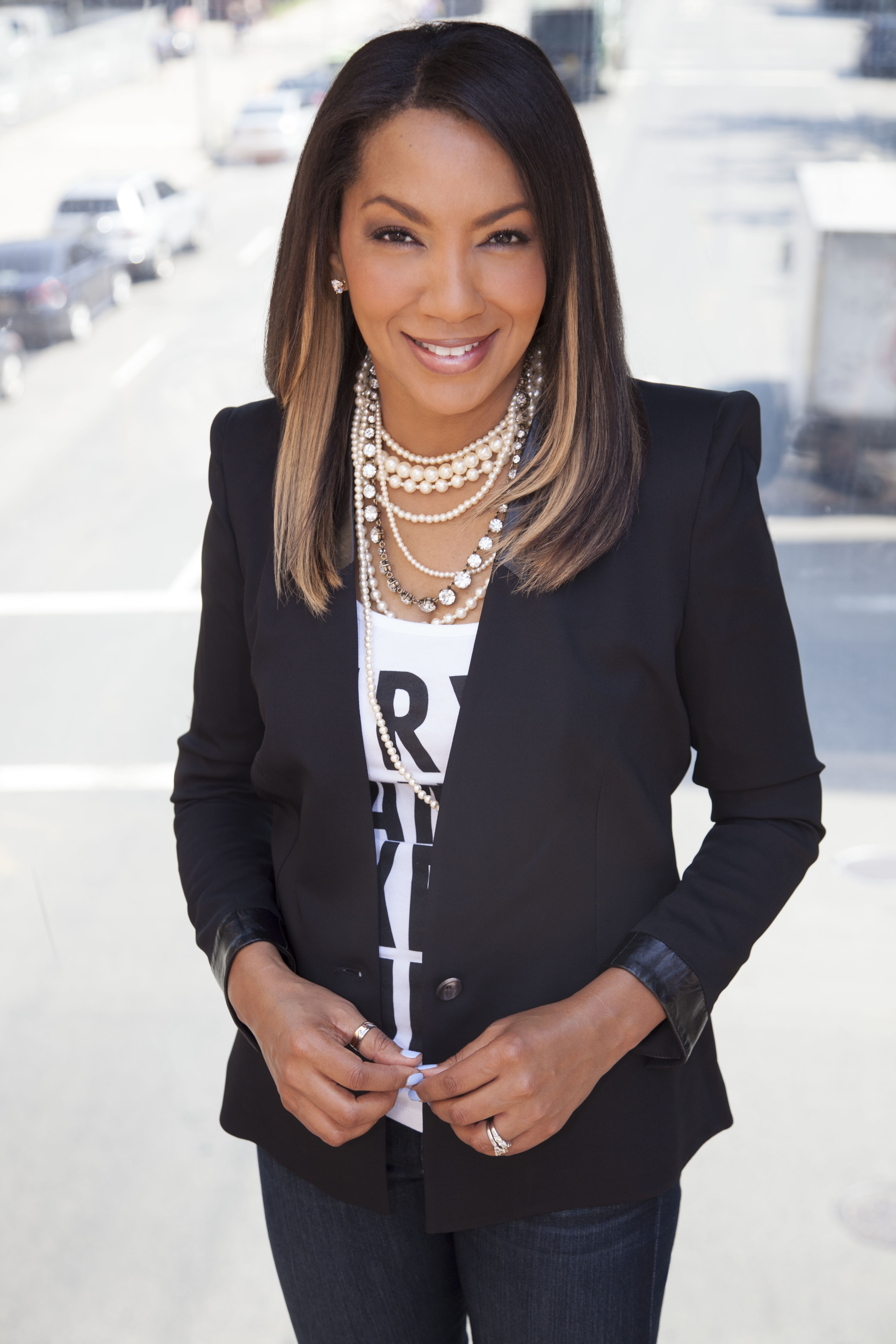 This Fox News Anchor'S Fight For Justice - fz1deir