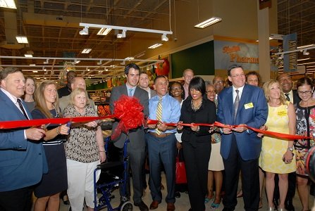 ShopRite Grocery opened a new store in northwest Baltimore--the first in the area since 1999. ShopRite Grocery opened a new store in northwest Baltimore--the first in the area since 1999.