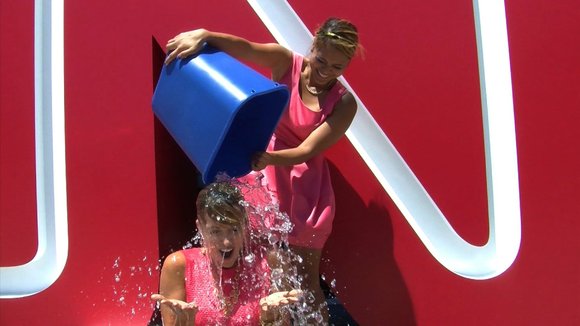 Throwback to 2014, the year of the Ellen DeGeneres Oscar selfie, Pharrell's giant hat, and the Ice Bucket Challenge. These ... Throwback to 2014, the year of the Ellen DeGeneres Oscar selfie, Pharrell's giant hat, and the Ice Bucket Challenge. These ...