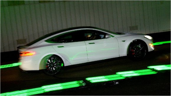 Gas pains. The plunge in crude oil prices is one problem for Tesla. The stock has tumbled along with oil ... Gas pains. The plunge in crude oil prices is one problem for Tesla. The stock has tumbled along with oil ...