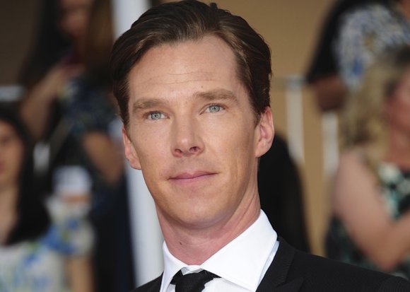 Oscar-nominated star Benedict Cumberbatch has apologized for referring to black actors as "colored" on a U.S. talk show. Oscar-nominated star Benedict Cumberbatch has apologized for referring to black actors as "colored" on a U.S. talk show.