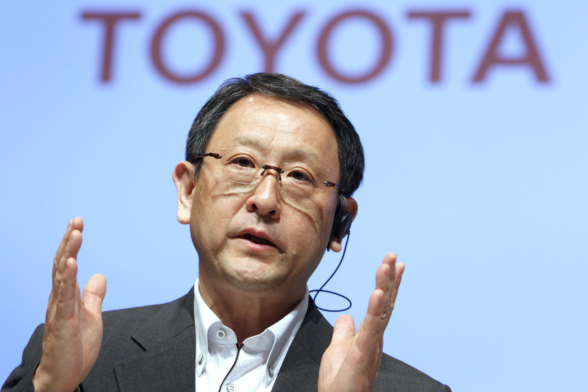 Toyota Announces Executive Changes in North America, Diversifies Global