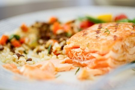Dropping red meat, and sticking to a plant-based diet that incorporates fish may be the key to preventing colorectal (colon ... Dropping red meat, and sticking to a plant-based diet that incorporates fish may be the key to preventing colorectal (colon ...
