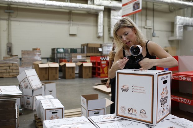 TLC Donates $10K to Maryland Food Bank