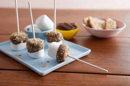 Whether it’s a backyard barbecue, a block party or movie night, you can sweeten summer fun and celebrations with an ... Whether it’s a backyard barbecue, a block party or movie night, you can sweeten summer fun and celebrations with an ...