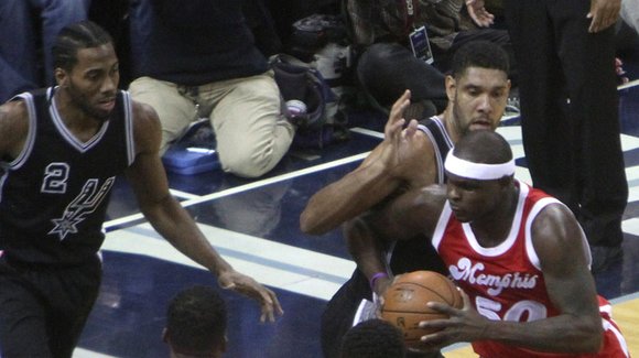 Leonard scores 27 as Spurs defeat Grizzlies 103-83 Leonard scores 27 as Spurs defeat Grizzlies 103-83
