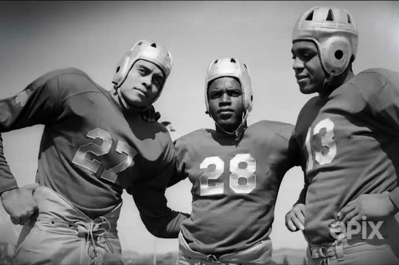 Jackie Robinson became a trailblazer for breaking Major League Baseball’s color barrier, when he made his debut with the Los ... Jackie Robinson became a trailblazer for breaking Major League Baseball’s color barrier, when he made his debut with the Los ...