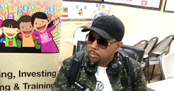 Grammy Award-winning producer and recording artist Timbaland came to Dallas on Feb.18 to show his support for The Chocolate MINT ... Grammy Award-winning producer and recording artist Timbaland came to Dallas on Feb.18 to show his support for The Chocolate MINT ...
