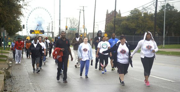 In Dallas County, an estimated 19,000 people are living with HIV/AIDS, which represents a 39 percent increase over the past ... In Dallas County, an estimated 19,000 people are living with HIV/AIDS, which represents a 39 percent increase over the past ...