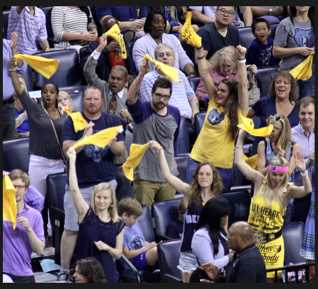 Despite the loss, there were ample opportunities for the crowd to cheer, including this moment with the Grizzlies grabbed a lead over the Spurs. (Photo: Warren Roseborough)