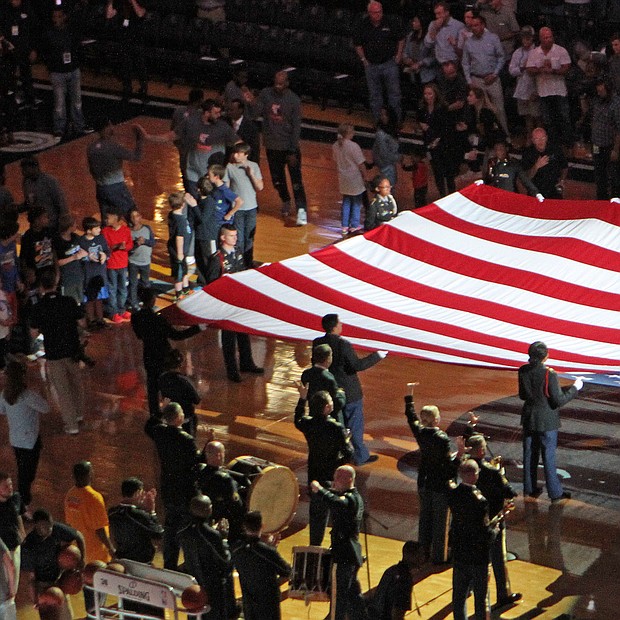SHOWING VETERANS SOME LOVE...
As Veterans Day 2016 loomed, the Memphis Grizzlies carved out time at the Memphis-Portland game (November 6) to honor those who have served in the military. (Photo: Warren Roseborough)