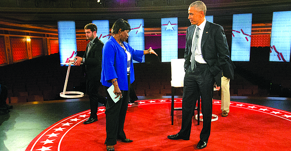 Gwen Ifill, an African American co-anchor of PBS’ NewsHour with Judy Woodruff and a veteran journalist who moderated two vice ... Gwen Ifill, an African American co-anchor of PBS’ NewsHour with Judy Woodruff and a veteran journalist who moderated two vice ...
