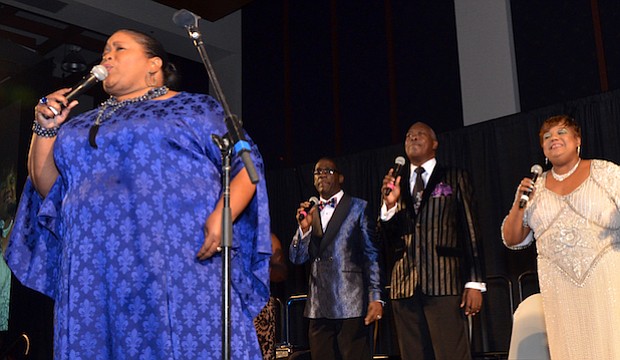 Guest artist…
Throughout the evening, the songbird talent of Kathy Taylor meshed with her backup vocalists in musical tributes to Rev. Netters. (Photo: Tyrone P. Easley)