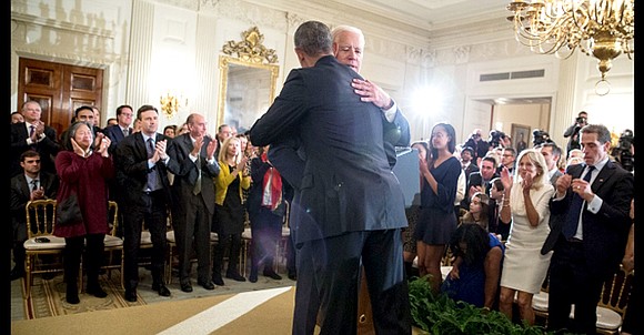 At the dusk of both of their political careers, surrounded by teary friends and family, President Barack Obama last Thursday ... At the dusk of both of their political careers, surrounded by teary friends and family, President Barack Obama last Thursday ...