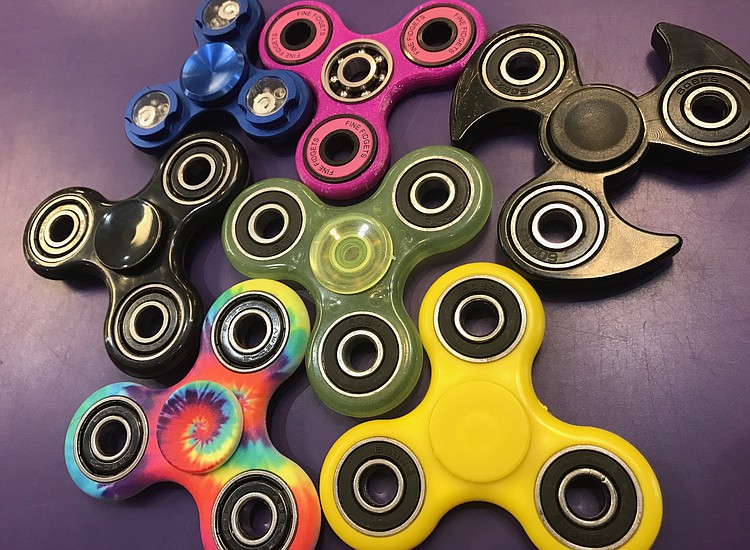 All your questions about fid spinners answered