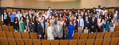 The Comcast Foundation announced the 2017 recipients of its annual Leaders and Achievers® Scholarship Program awards in Maryland. The Comcast Foundation announced the 2017 recipients of its annual Leaders and Achievers® Scholarship Program awards in Maryland.