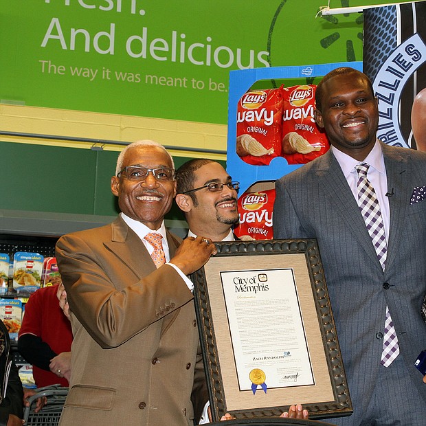 In 2013, The City of Memphis awarded Randolph a plaque for “Zach Randolph Day.” He was joined by his wife, while former Memphis Mayor A C Wharton Jr. and City Councilman Justin Ford presented the award.