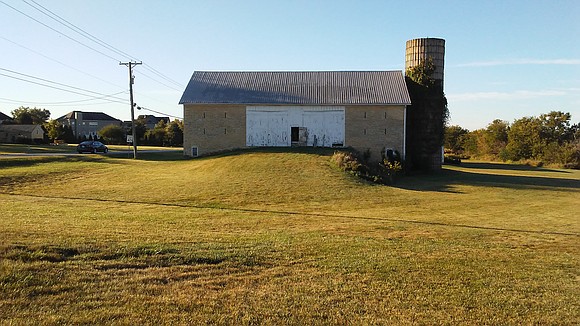 A farmhouse that has been vacant for years in Plainfield will soon be home to an outdoor holiday vintage market. A farmhouse that has been vacant for years in Plainfield will soon be home to an outdoor holiday vintage market.