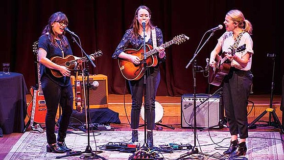Folk music fandom is alive and well, judging by the enthusiastic audience at the sold-out concert Friday night in the ... Folk music fandom is alive and well, judging by the enthusiastic audience at the sold-out concert Friday night in the ...