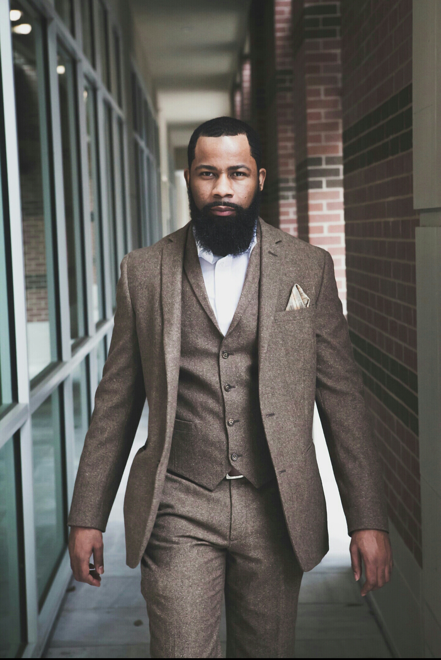 Actor Kedrick Brown Brings His Own Seat to the Table | Houston Style