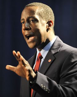 Democratic Newton Mayor Setti Warren speaks to supporters during a... Democratic Newton Mayor Setti Warren speaks to supporters during a...