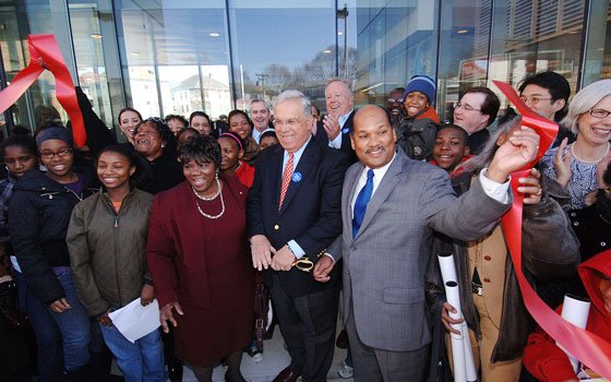 Flanked by state Rep. Willie Mae Allen (left) and City Councilor Charles C. Yancey (right), Mayor Thomas M.... Flanked by state Rep. Willie Mae Allen (left) and City Councilor Charles C. Yancey (right), Mayor Thomas M....