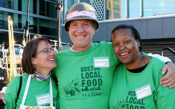 Laury Hammel (center), founder and executive director of the Sustainable Business Network (SBN), meets with assistants Fan Watkinson... Laury Hammel (center), founder and executive director of the Sustainable Business Network (SBN), meets with assistants Fan Watkinson...