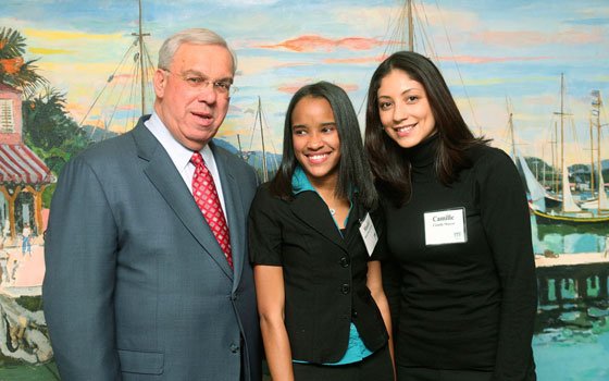 Mayor Thomas M. Menino took a moment to meet Massiel De Los Santos and her mentor Camille Marcos... Mayor Thomas M. Menino took a moment to meet Massiel De Los Santos and her mentor Camille Marcos...