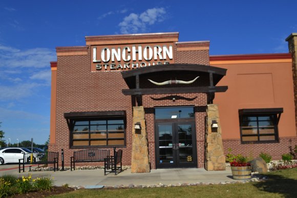 Each season, LongHorn Steakhouse’s menu will feature special Peak Seasonal items that will consist of food products that are in ... Each season, LongHorn Steakhouse’s menu will feature special Peak Seasonal items that will consist of food products that are in ...