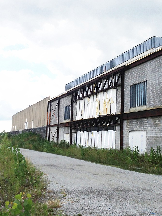 Lincoln Mall in Matteson, Il is  in need of several exterior and interior repairs to ensure that the mall is safe for tenants and customers.   