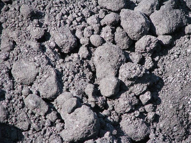  The Illinois Environmental Protection Agency (IEPA) will submit administrative rules to the Illinois Pollution Control Board (IPCB) that would set statewide standards for any facility that manages or stores petcoke (shown) or related materials.