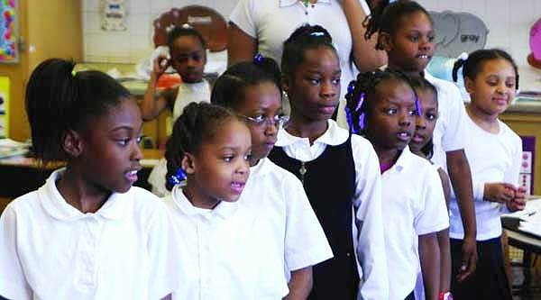 U.S. Sen. Mark Kirk (R-IL) announced new legislation at a press conference last week at Alain Locke Charter School on Chicago’s West Side, pushing for year-round schools throughout the nation as a way to close the achievement gap. Alain Locke Charter School is recognized by the U.S. Department of Education as one of seven schools that is closing the achievement gap.