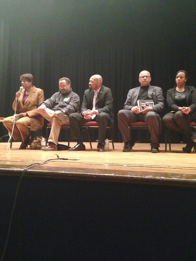 (L-R): The Wendell Phillips Academy Black History Month Program panel included 3rd Ward Alderman Pat Dowell; Financial Analyst Kevin Truitt; Prairie State College Board of Trustees Member Wendell Mosby; Former CeaseFire Director Tio Hardiman; and Republican state representative candidate Fatimah Macklin.