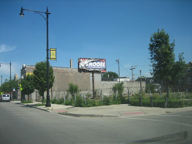 This viaduct located at 63rd Street and Wallace Avenue– the ‘gateway’ between the Englewood and Woodlawn neighborhoods will soon be transforned into a Peace Mural. Construction on the peace mural began Sept. 13 and is expected to be completed Oct. 2. Community Days, where members of the community are invited to participate in the construction of the mural, will take place the following Saturdays: September 13, 20, and 27.  Light snacks and refreshments will be provided by EarthHeart Foundation.
