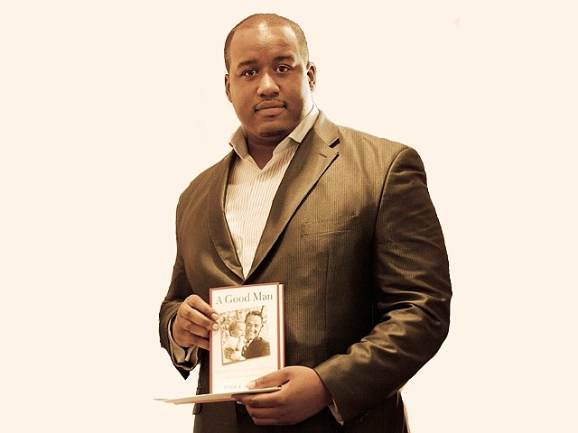 Sheldon Smith, founder and program director of Chicago's Dovetail Project, an organization that teaches parenting, life and job skills to young African American fathers.